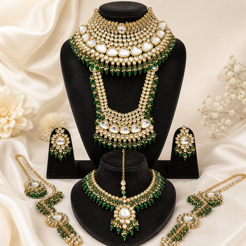 Emerald Kundan Bridal Jewellery Set